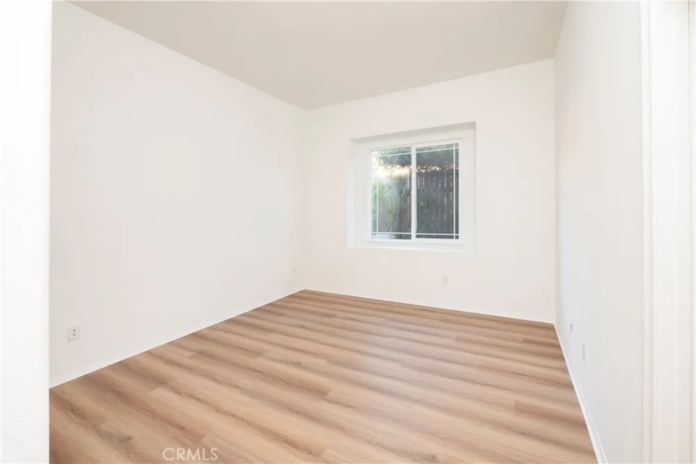 18493 Oak Park Drive Riverside, CA 92504