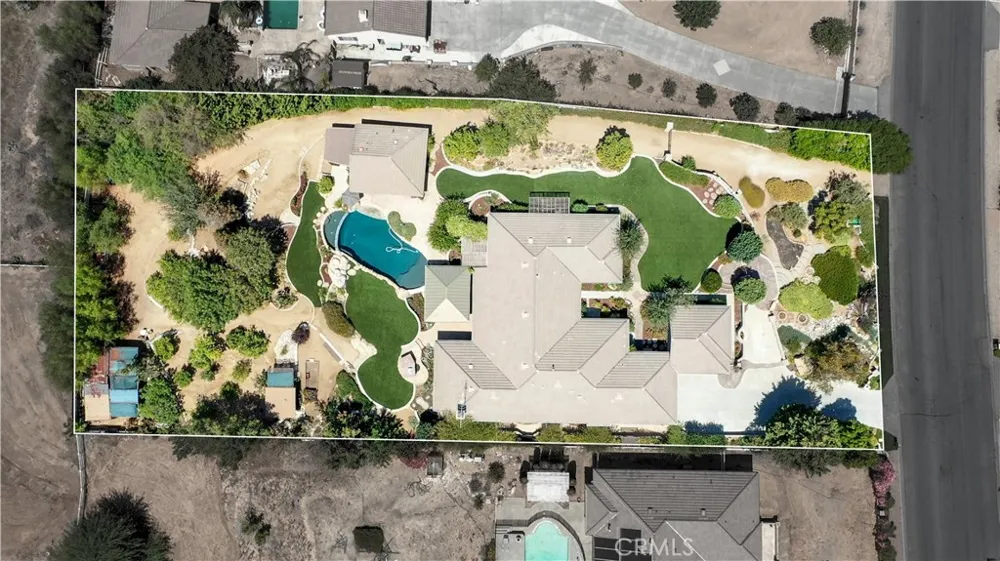 18493 Oak Park Drive Riverside, CA 92504