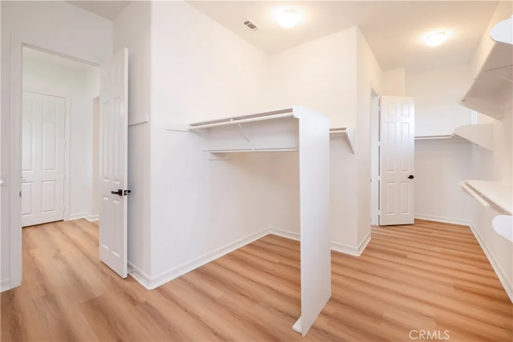 18493 Oak Park Drive Riverside, CA 92504