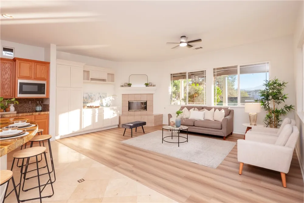 18493 Oak Park Drive Riverside, CA 92504