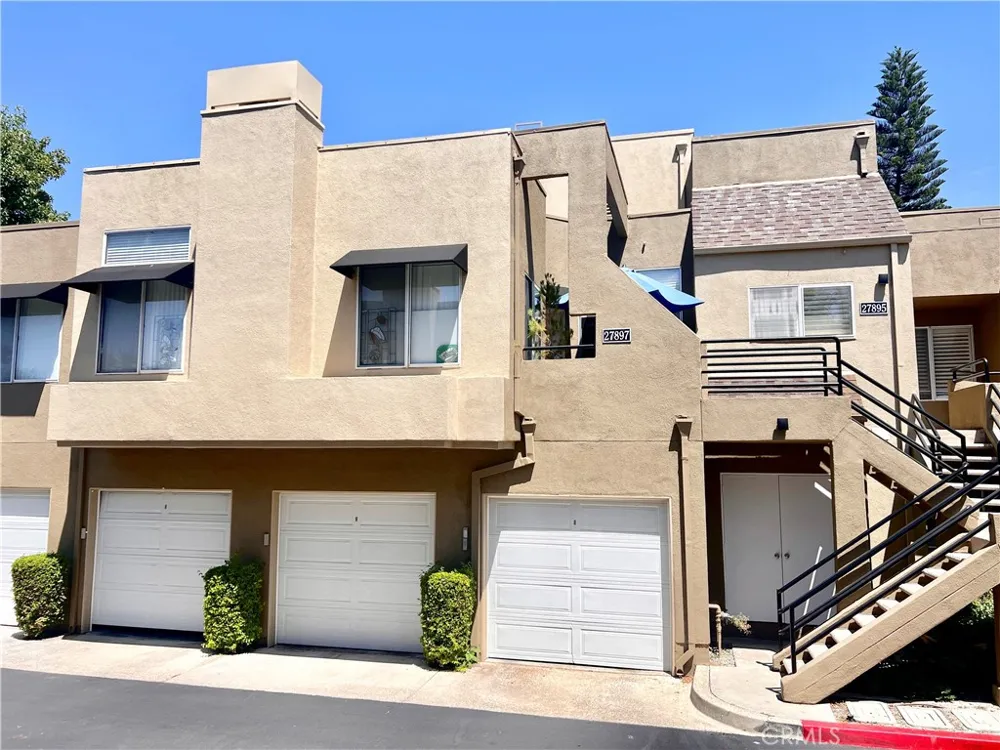 27897 Cinnamon Mission Viejo, CA 92691