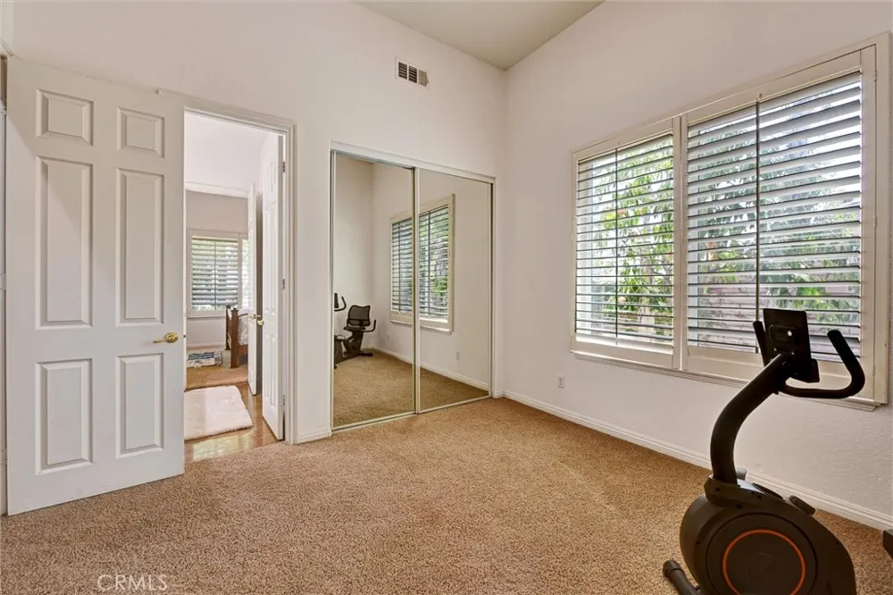 1660 Alamitos Corona, CA 92881