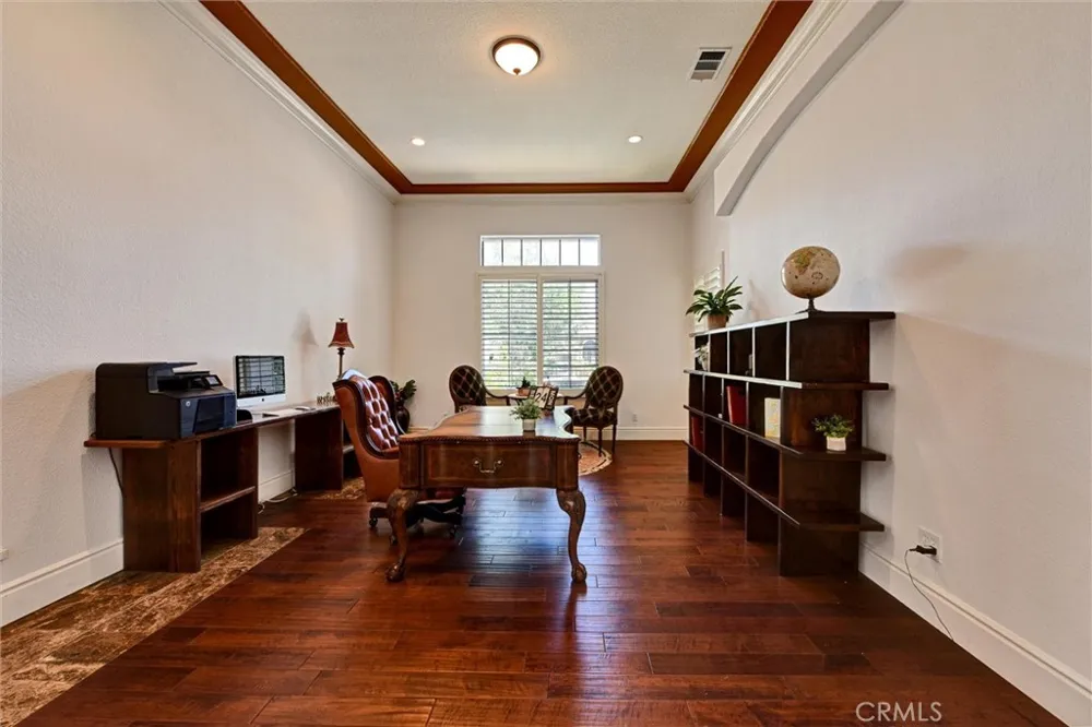 1660 Alamitos Corona, CA 92881
