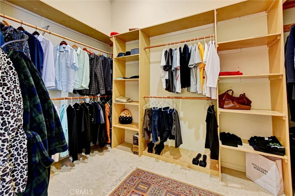 1660 Alamitos Corona, CA 92881