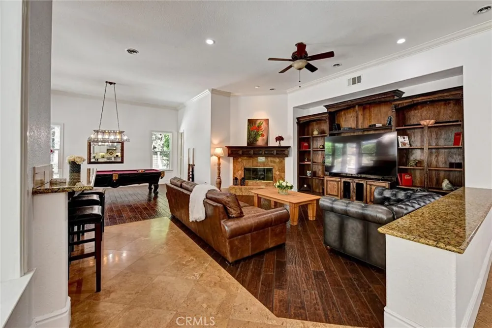 1660 Alamitos Corona, CA 92881