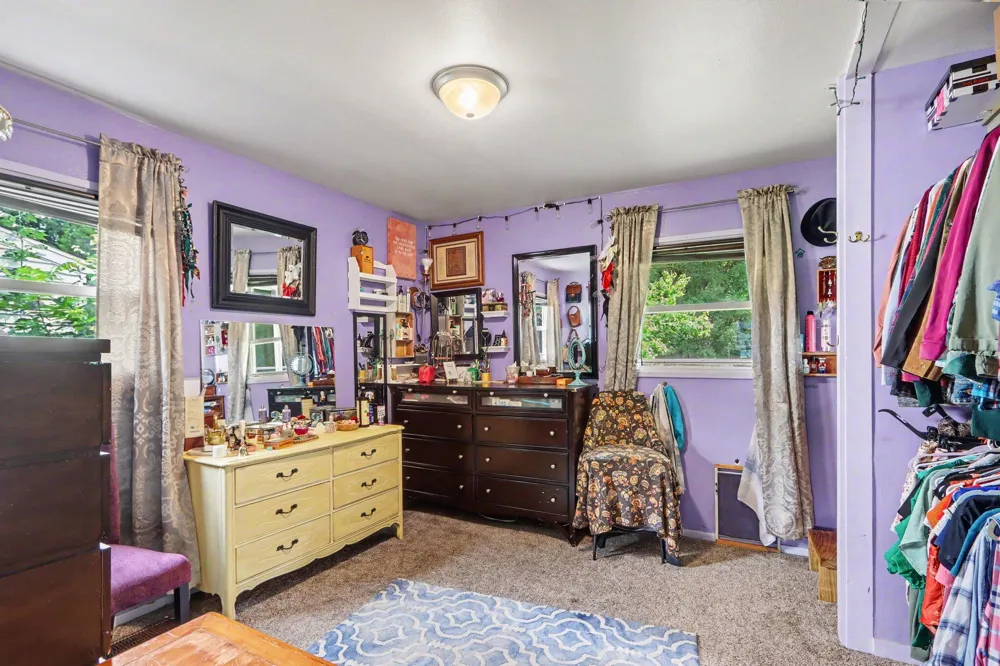 2714 Cimarron Drive Kalamazoo, MI 49004