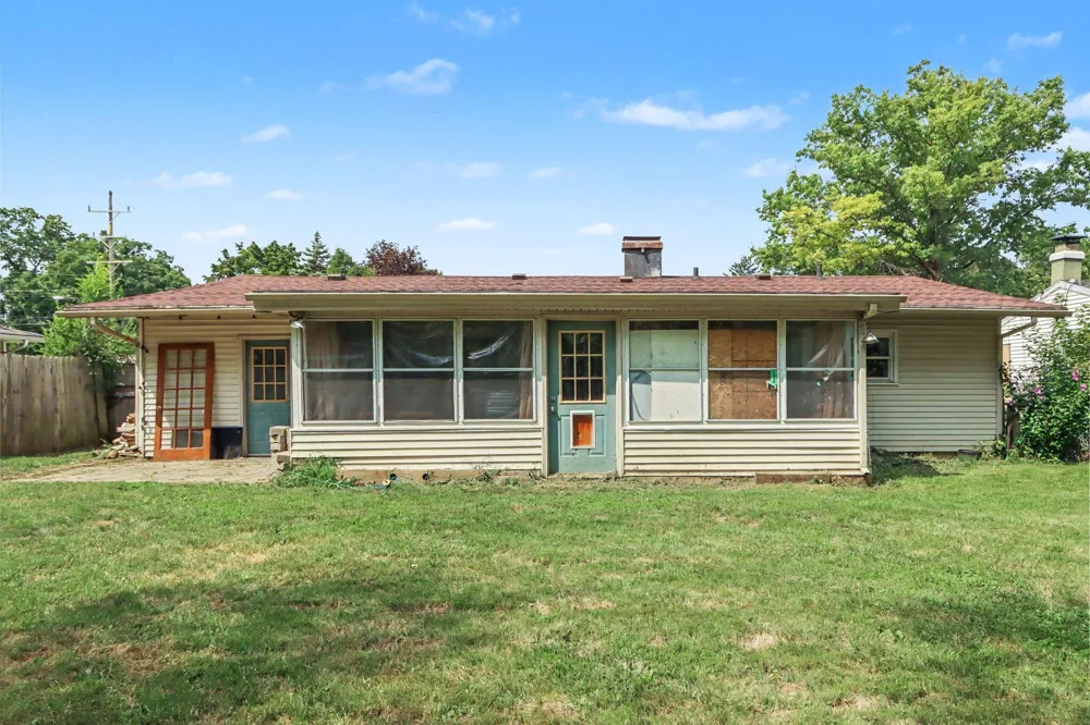 2714 Cimarron Drive Kalamazoo, MI 49004