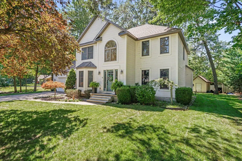 5071 Shady Creek Drive Muskegon, MI 49441