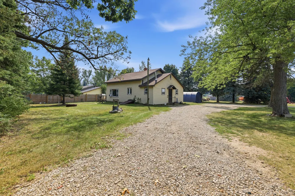 7531 County Farm Road Greenville, MI 48838