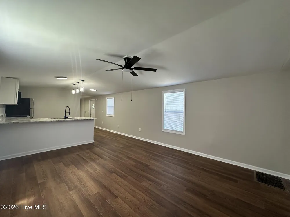 326 Carlson Drive Midway Park, NC 28544