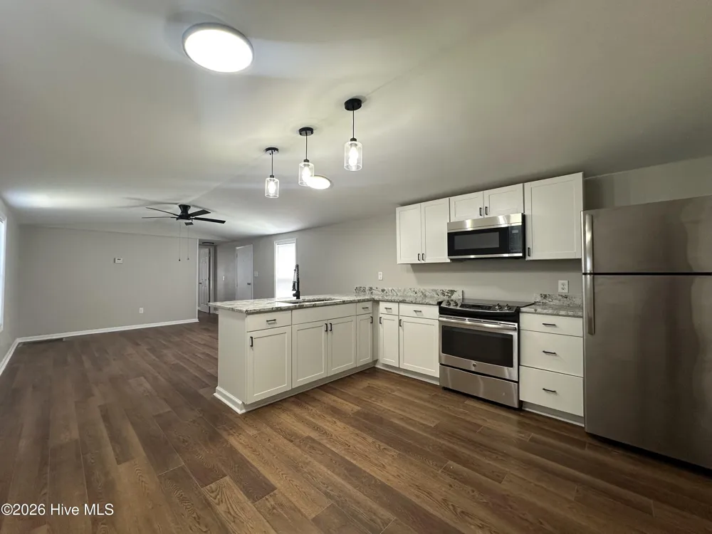 326 Carlson Drive Midway Park, NC 28544