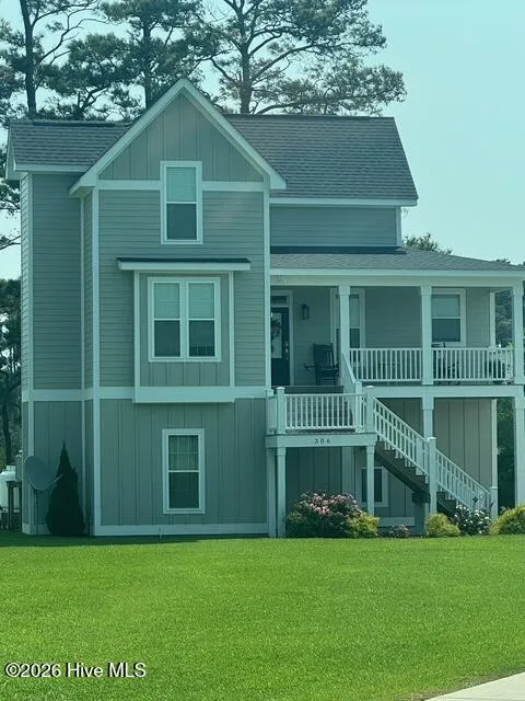 121 Jade Street Beaufort, NC 28516