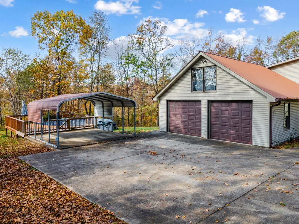 187 Th Hooper Ln Mc Ewen, TN 37101