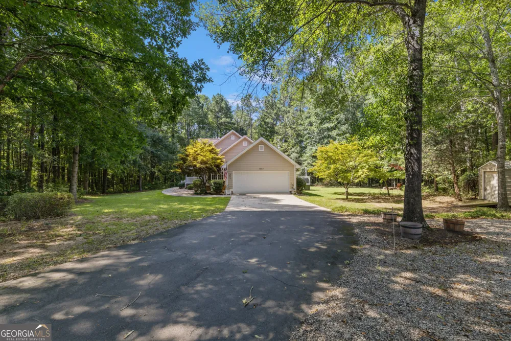 1064 Chappell Mill RD Milner, GA 30257