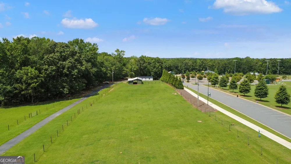 1064 Chappell Mill RD Milner, GA 30257
