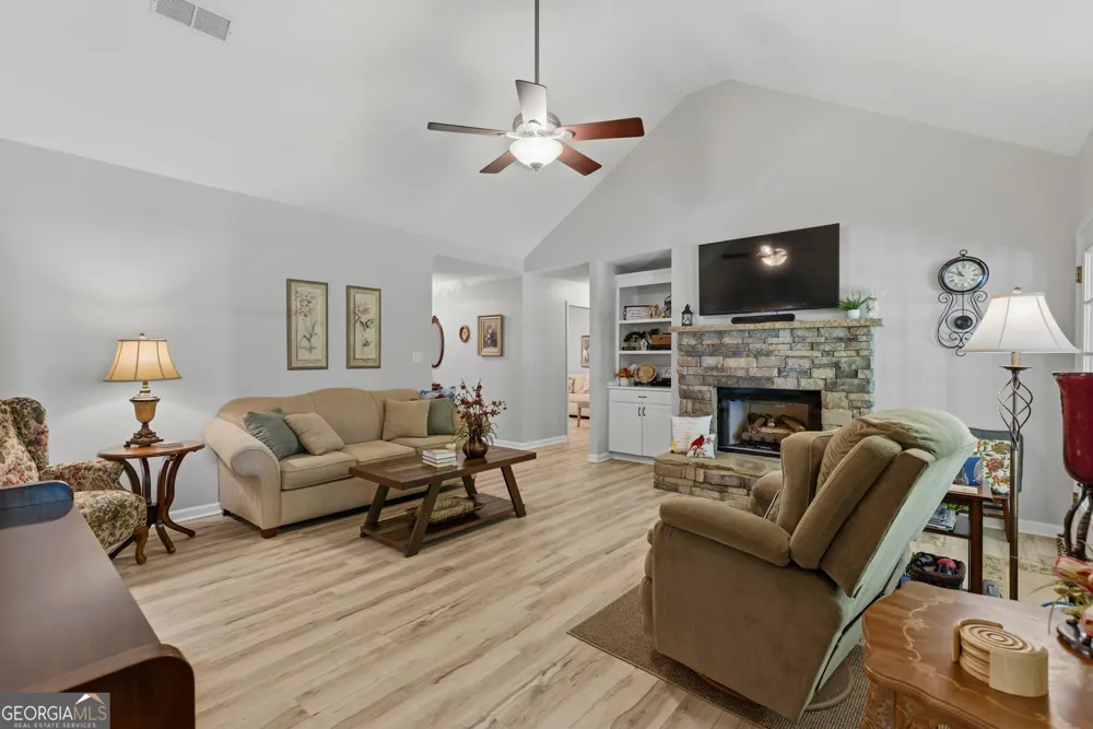 1064 Chappell Mill RD Milner, GA 30257