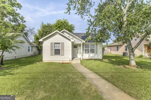 305 Johnson RD