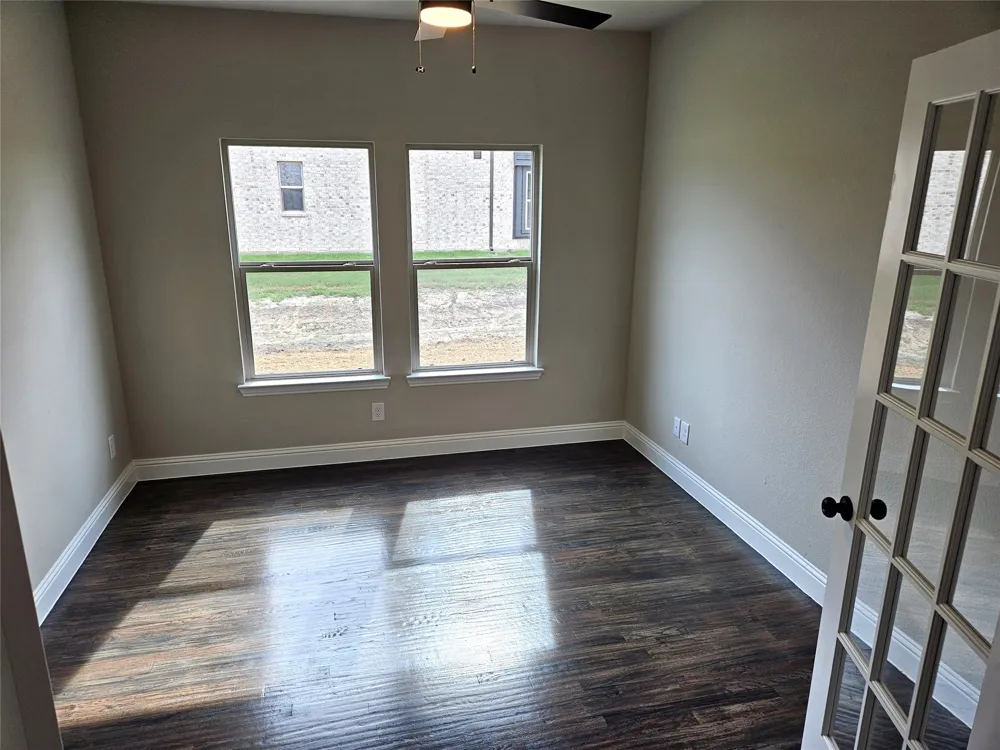 2701 Silo Lane Van Alstyne, TX 75495