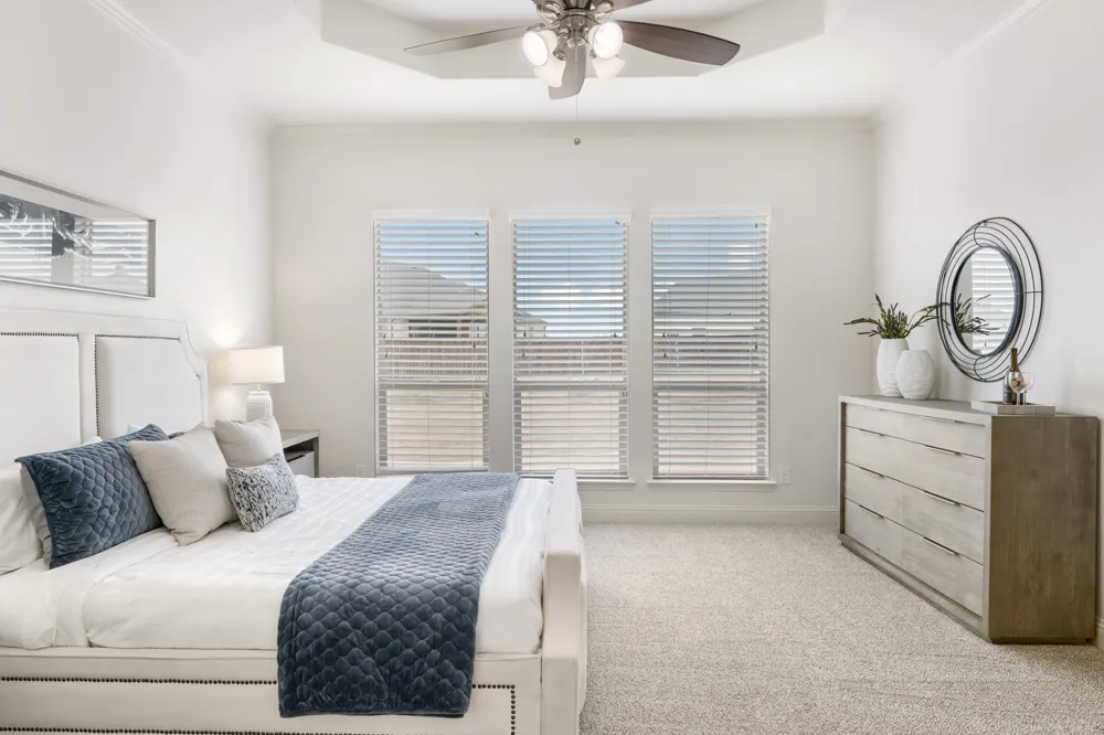 10909 Chriswood Drive Crowley, TX 76036