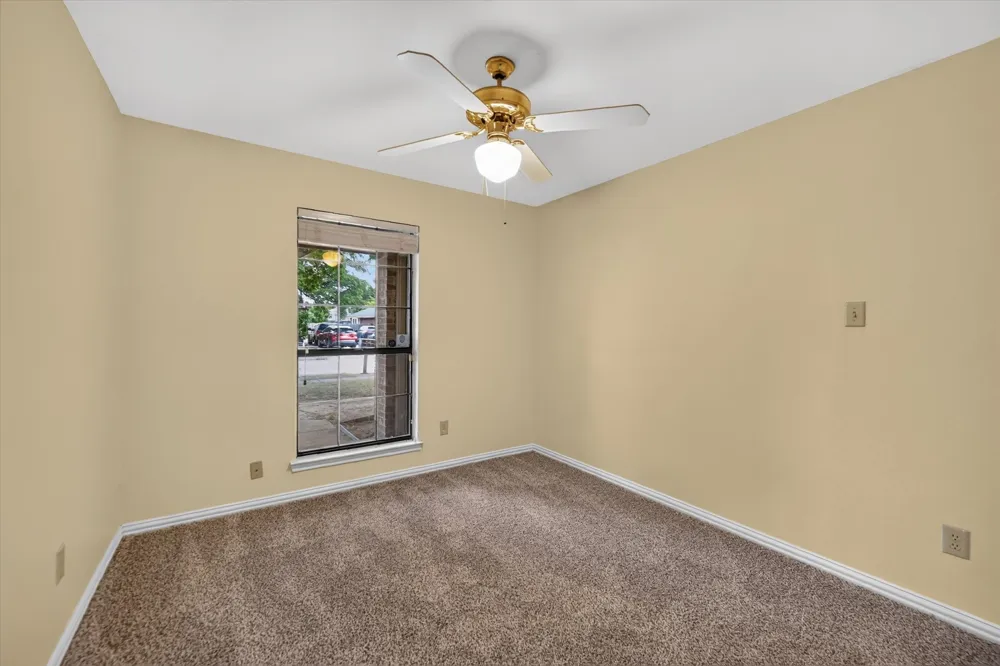 724 Lemons Street Cedar Hill, TX 75104