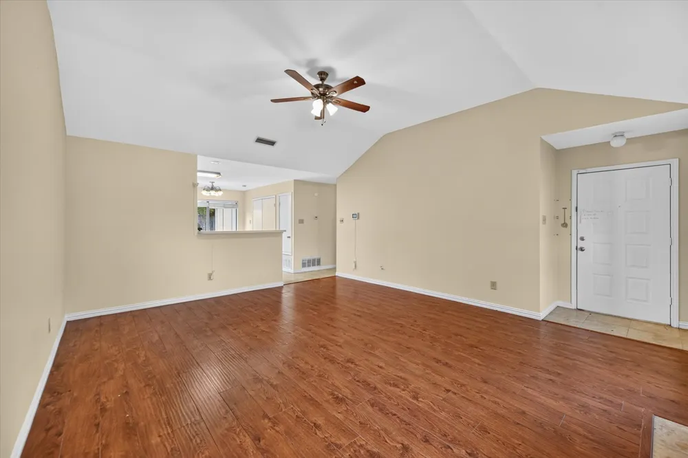 724 Lemons Street Cedar Hill, TX 75104