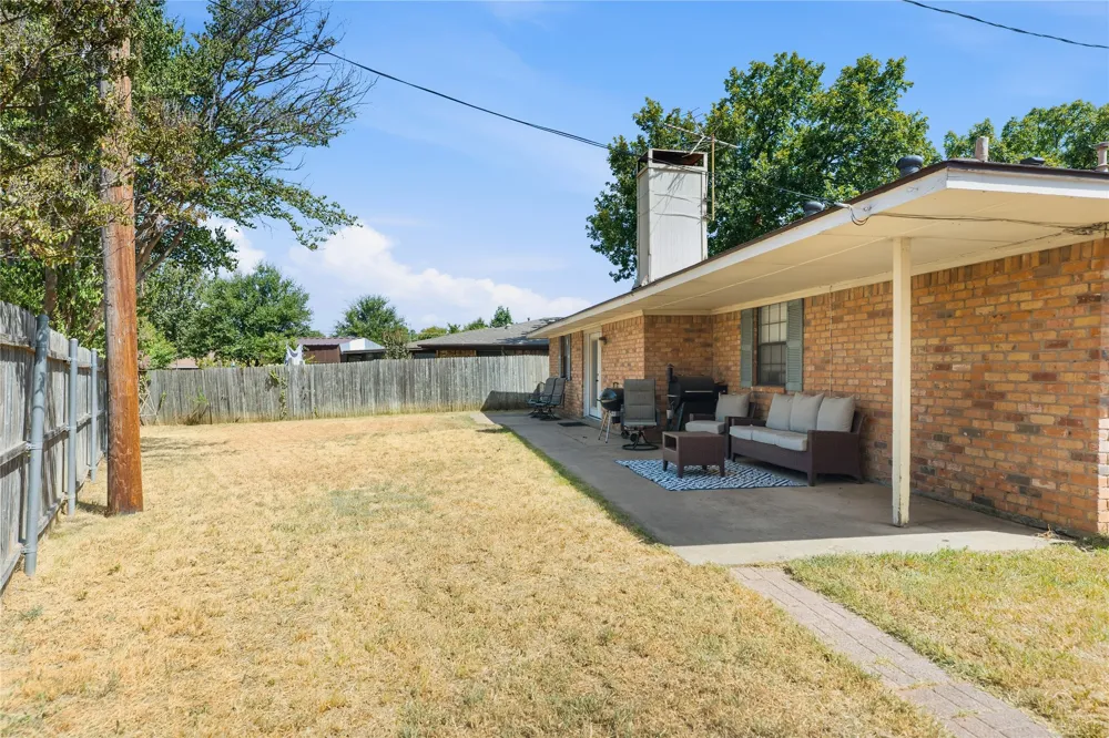 1509 Parma Court Irving, TX 75060