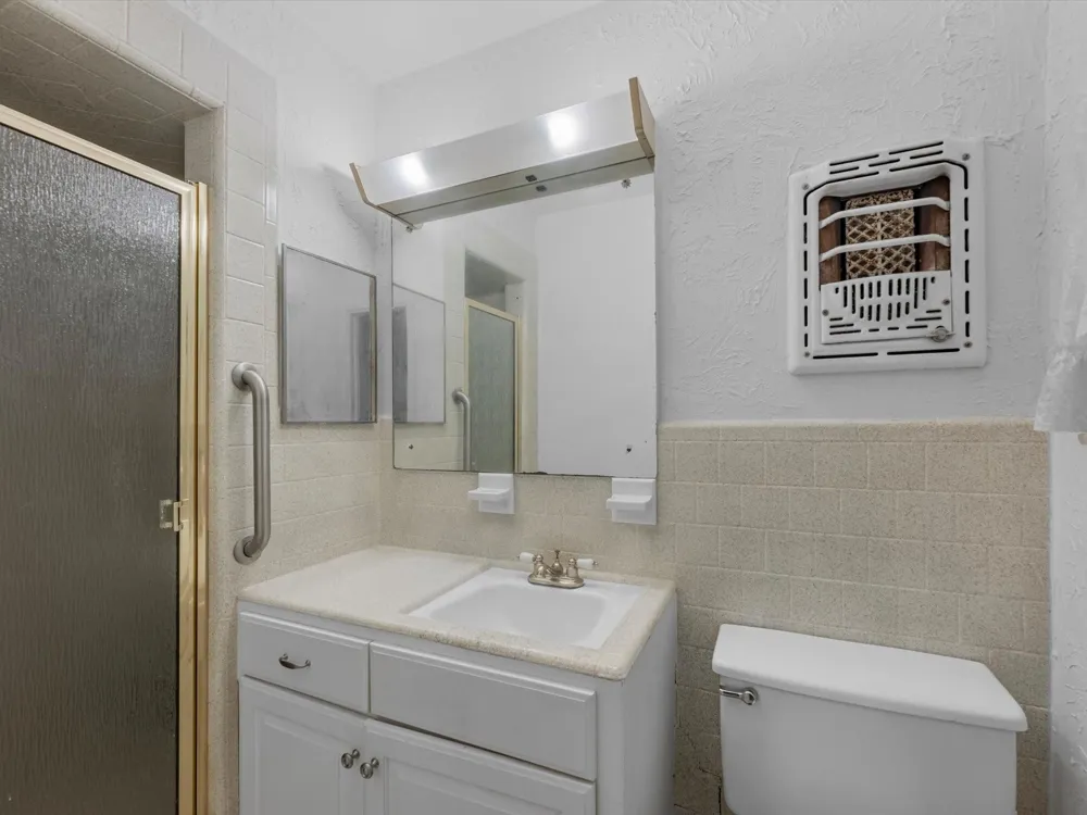 4910 Yarwell Drive Houston, TX 77096