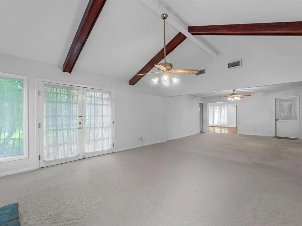 4910 Yarwell Drive Houston, TX 77096