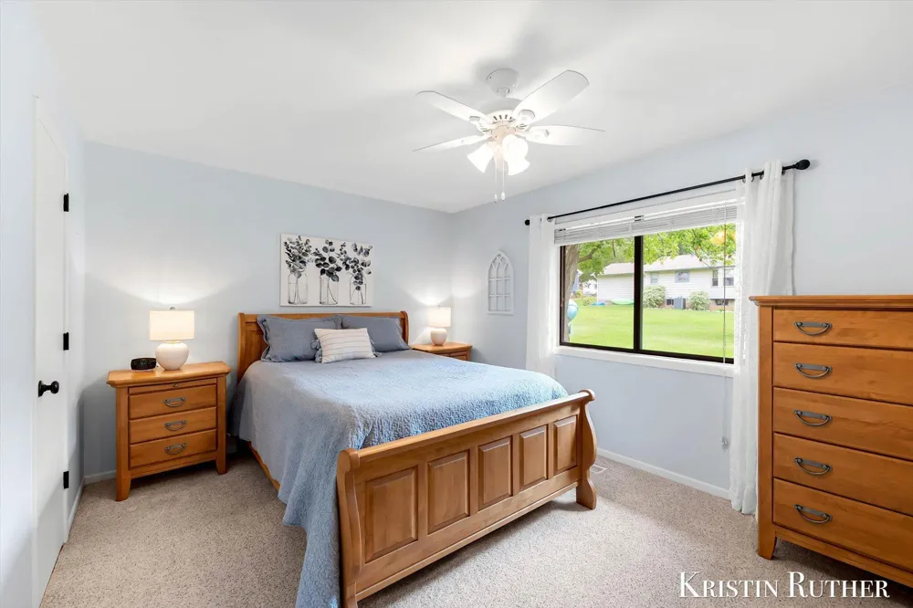 3168 Beechnut Lane Hudsonville, MI 49426