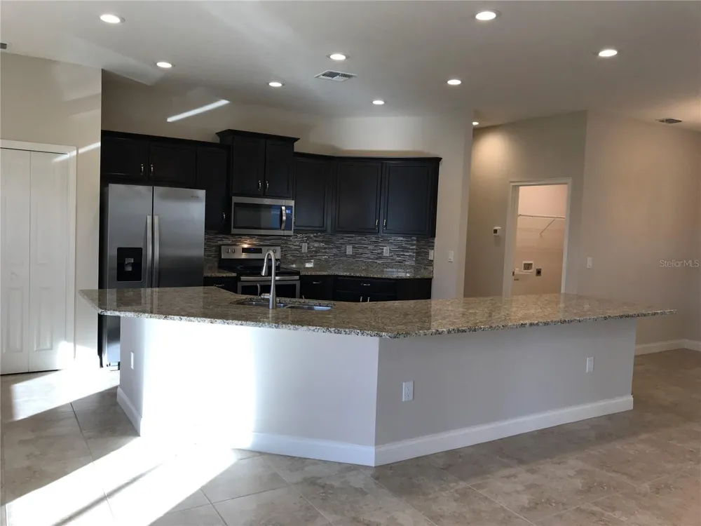 6063 HIGHLANDS GRACE BOULEVARD Lakeland, FL 33812