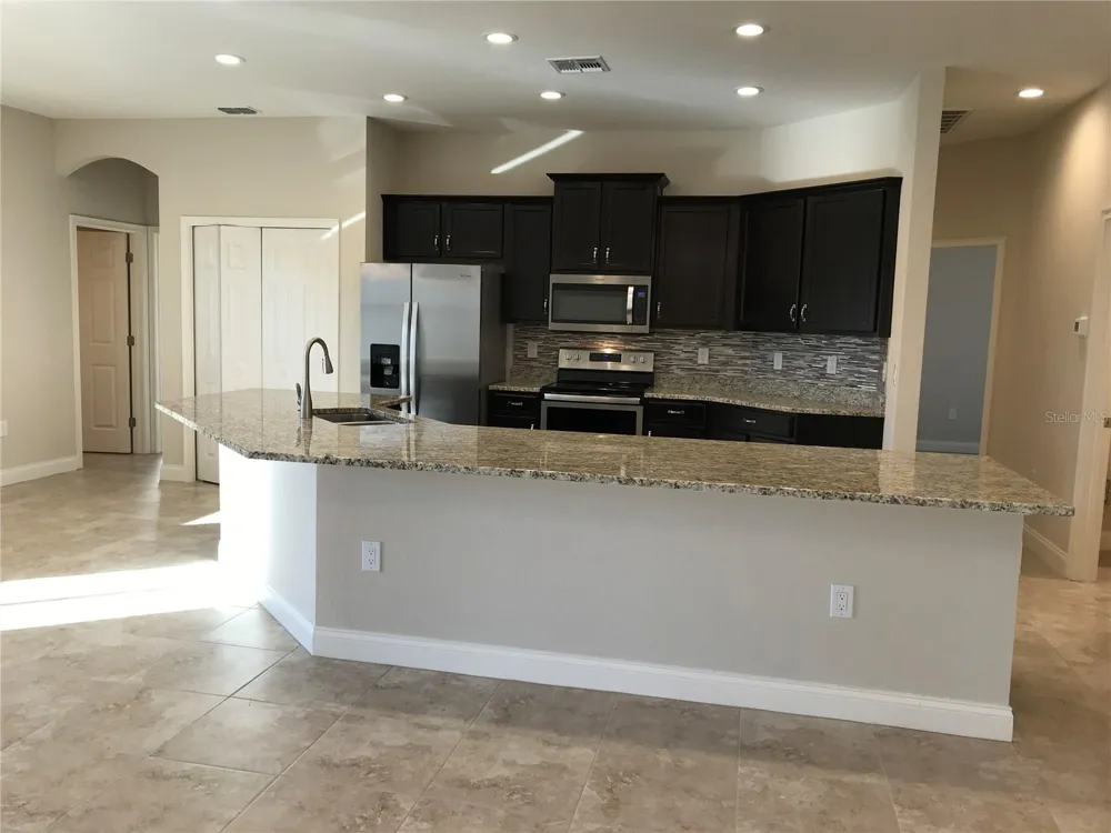 6063 HIGHLANDS GRACE BOULEVARD Lakeland, FL 33812