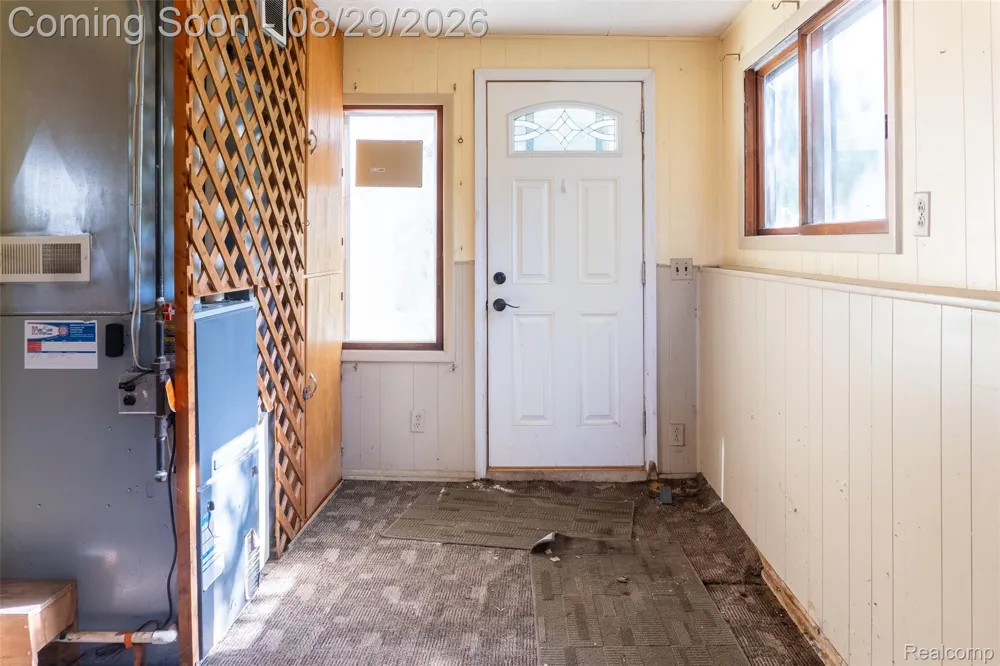 3216 Warren Drive Waterford Charter Township, MI 48329