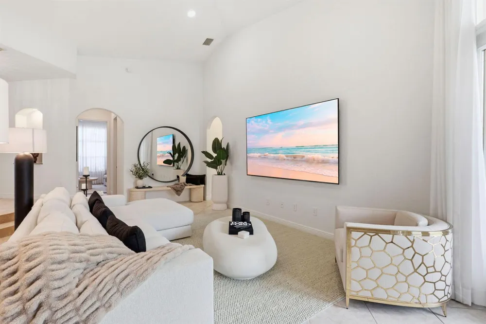 950 Greensward Lane Delray Beach, FL 33445