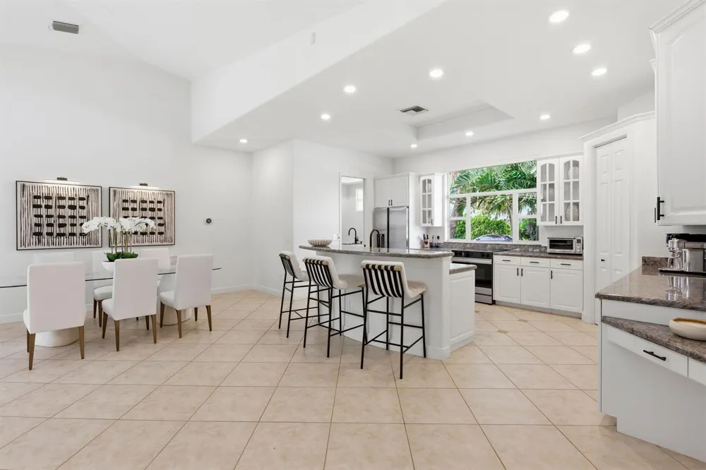 950 Greensward Lane Delray Beach, FL 33445