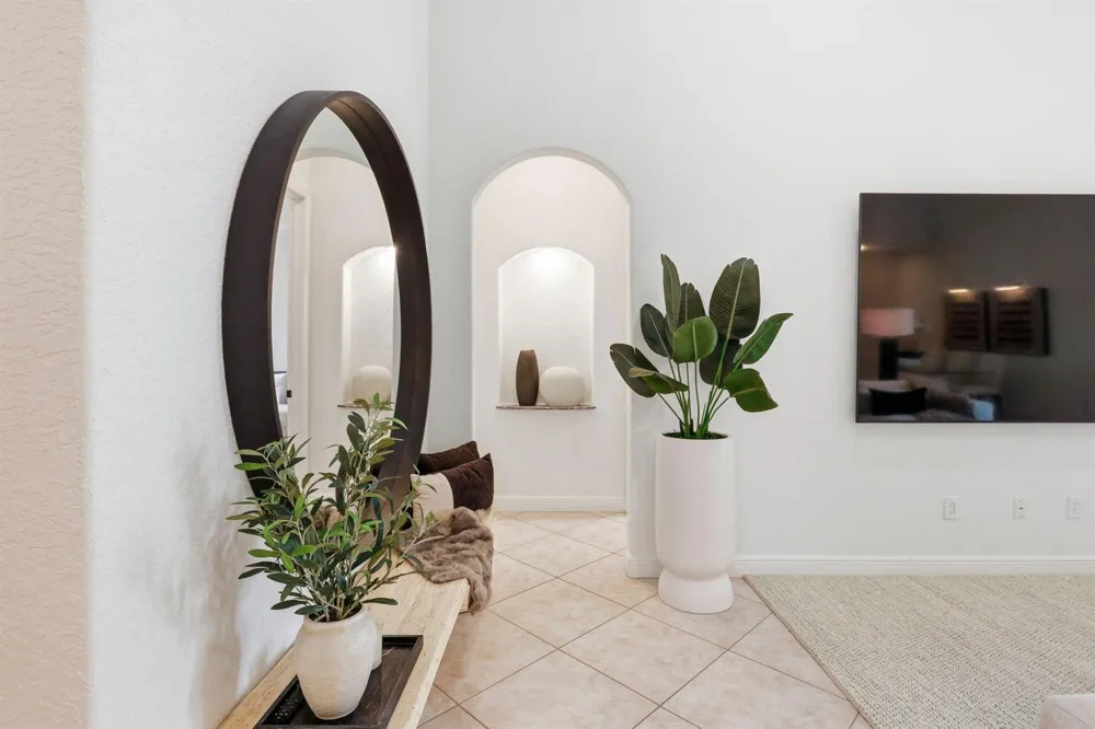 950 Greensward Lane Delray Beach, FL 33445