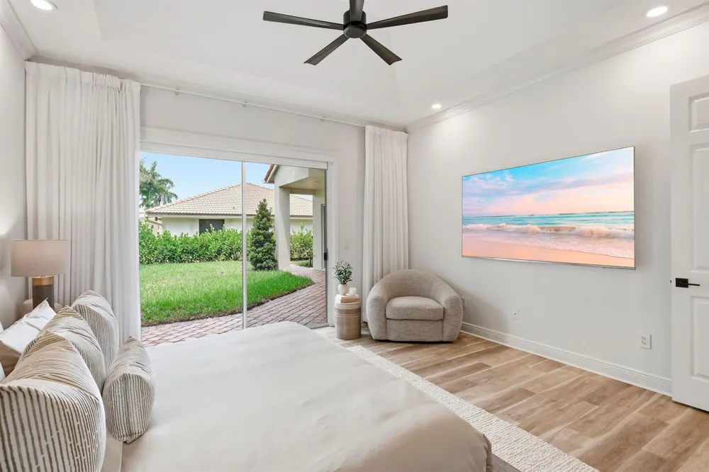 950 Greensward Lane Delray Beach, FL 33445
