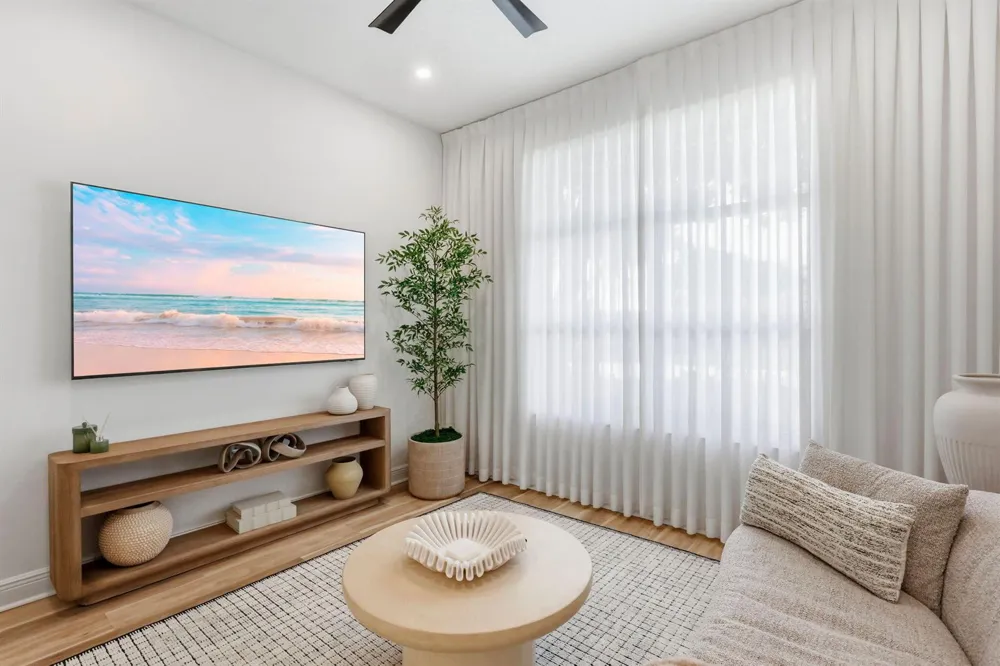 950 Greensward Lane Delray Beach, FL 33445