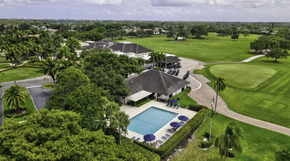 950 Greensward Lane Delray Beach, FL 33445