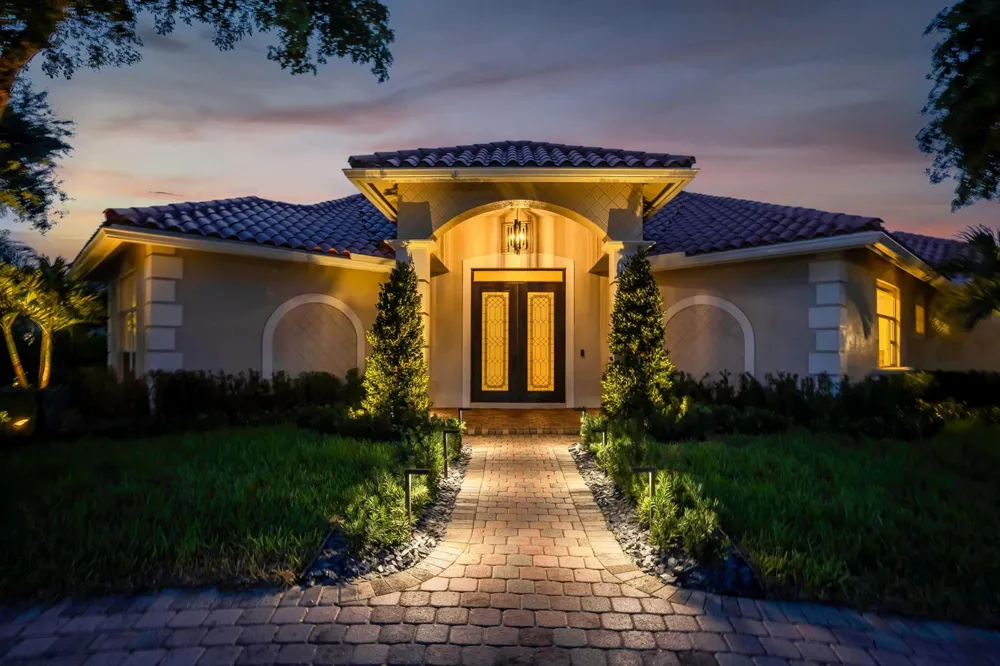 950 Greensward Lane Delray Beach, FL 33445