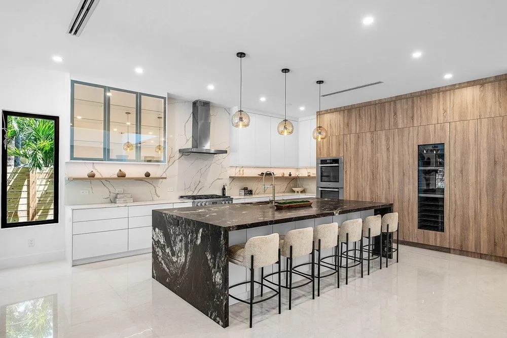 451 NW 7th Avenue Boca Raton, FL 33486