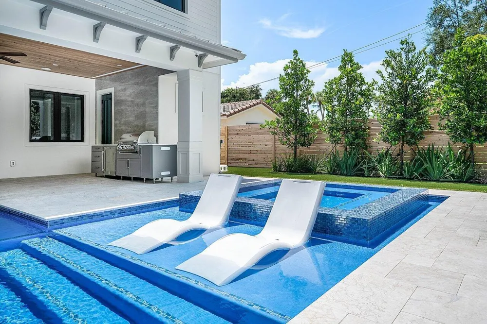 451 NW 7th Avenue Boca Raton, FL 33486