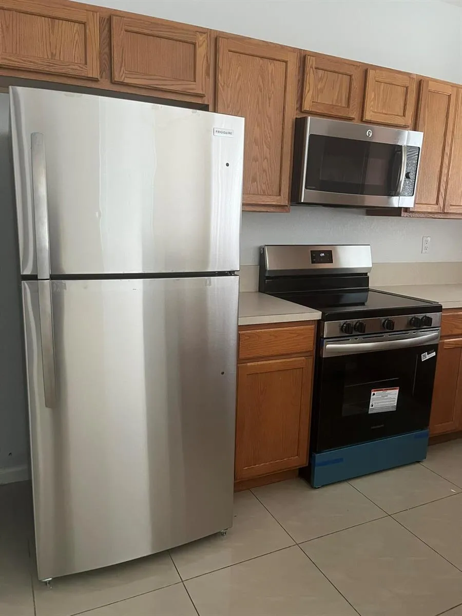 3231 LAUREL RIDGE CIRCLE Riviera Beach, FL 33404