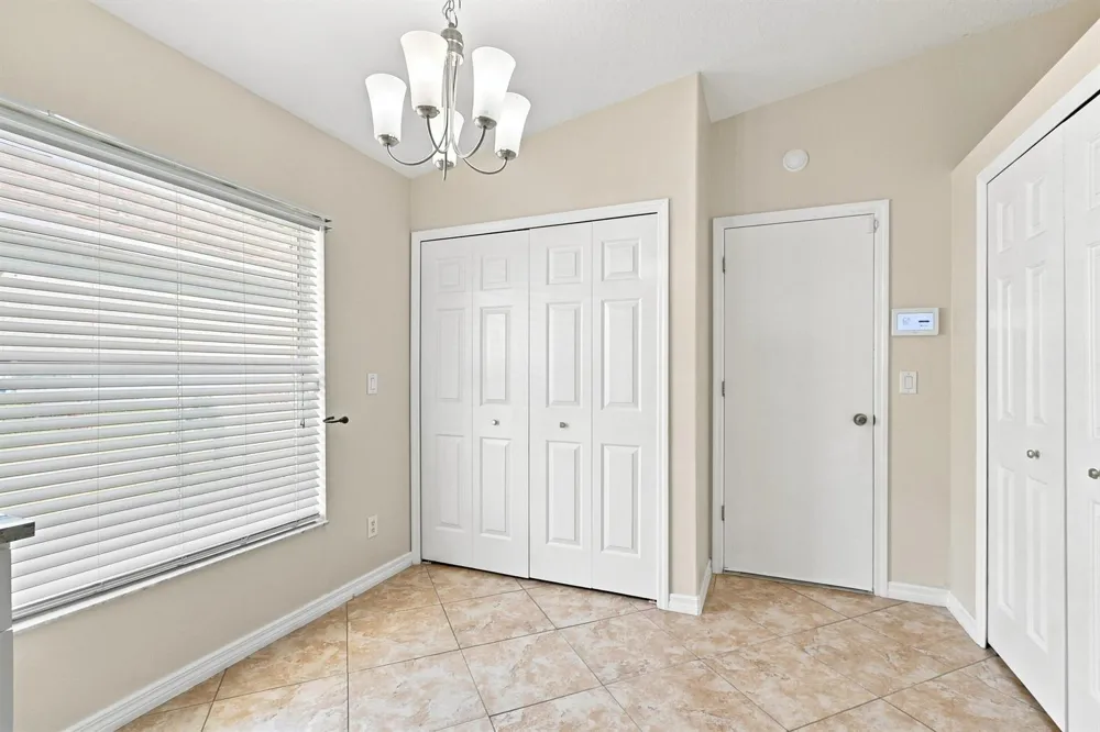 815 Greenleaf Circle Vero Beach, FL 32960