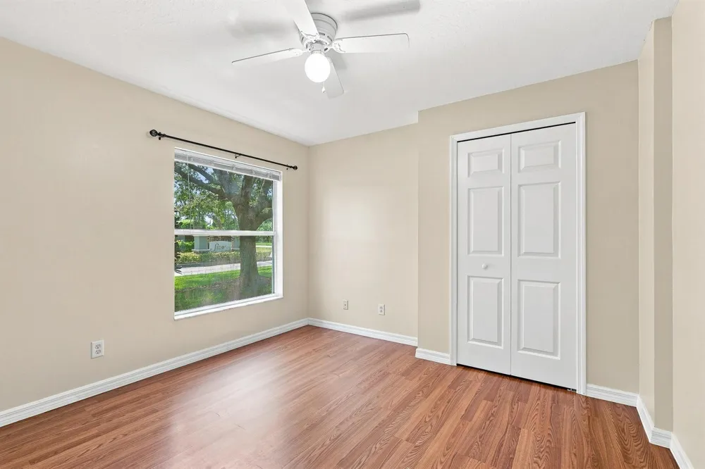 815 Greenleaf Circle Vero Beach, FL 32960