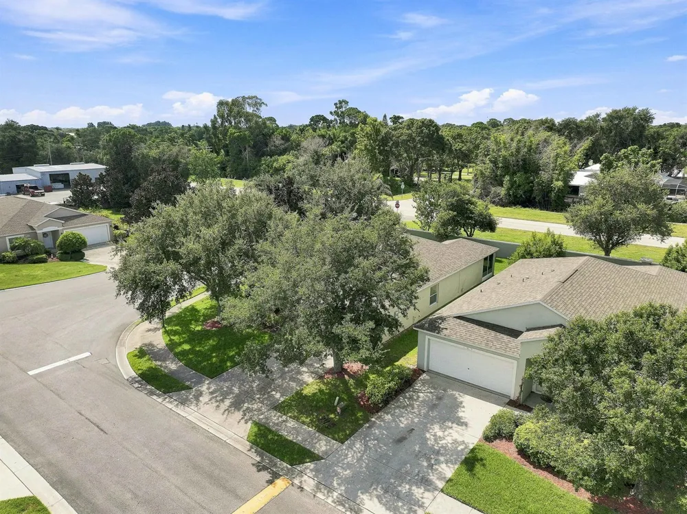815 Greenleaf Circle Vero Beach, FL 32960