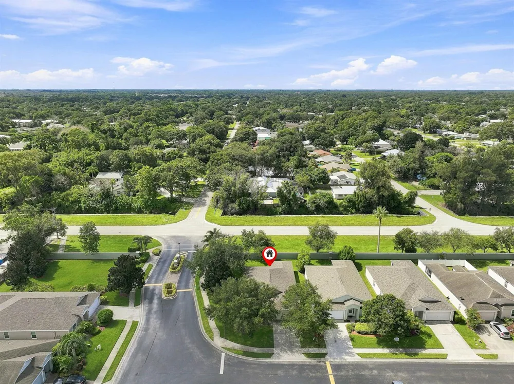 815 Greenleaf Circle Vero Beach, FL 32960