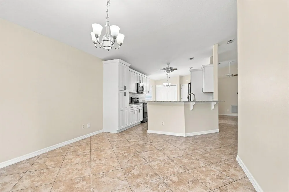 815 Greenleaf Circle Vero Beach, FL 32960