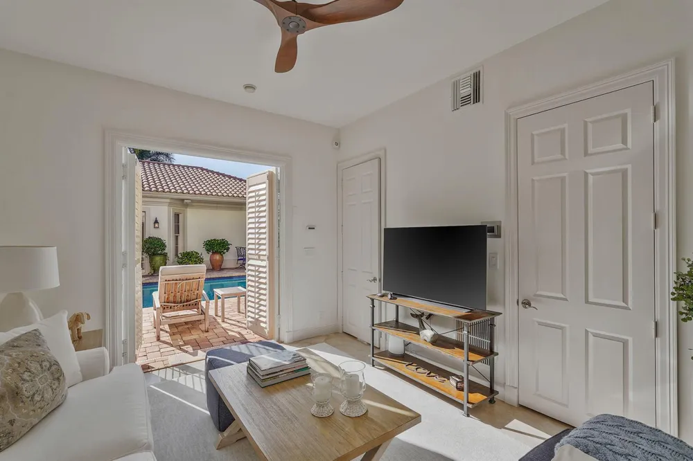 2508 Mizner Lake Court Wellington, FL 33414