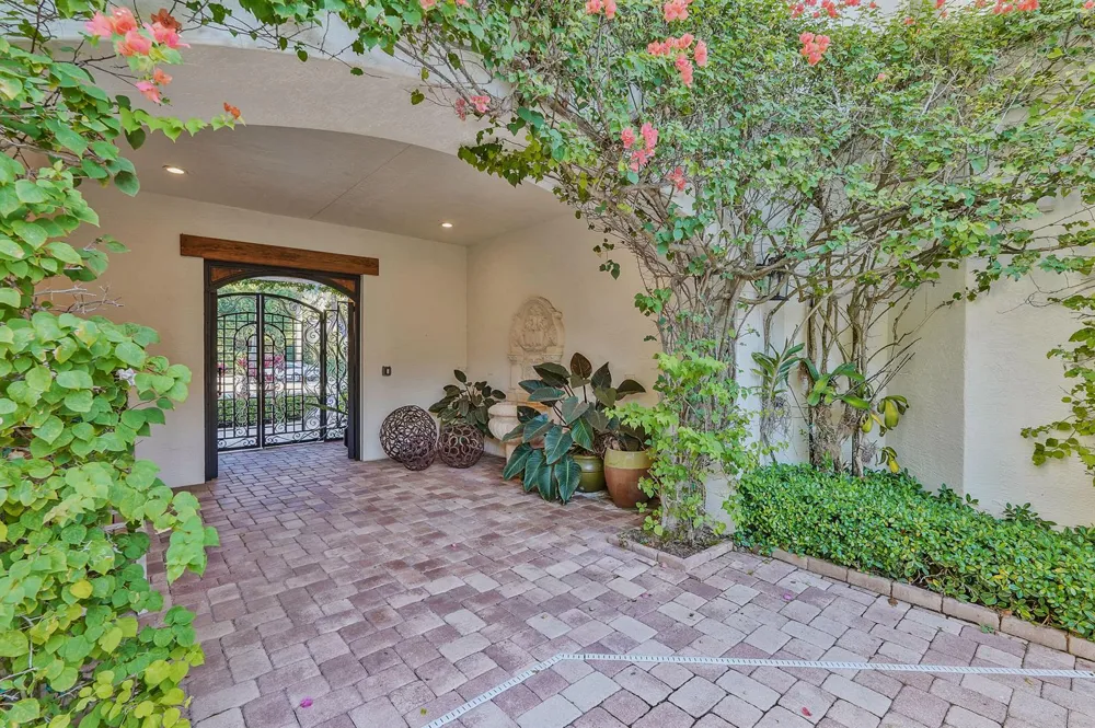 2508 Mizner Lake Court Wellington, FL 33414