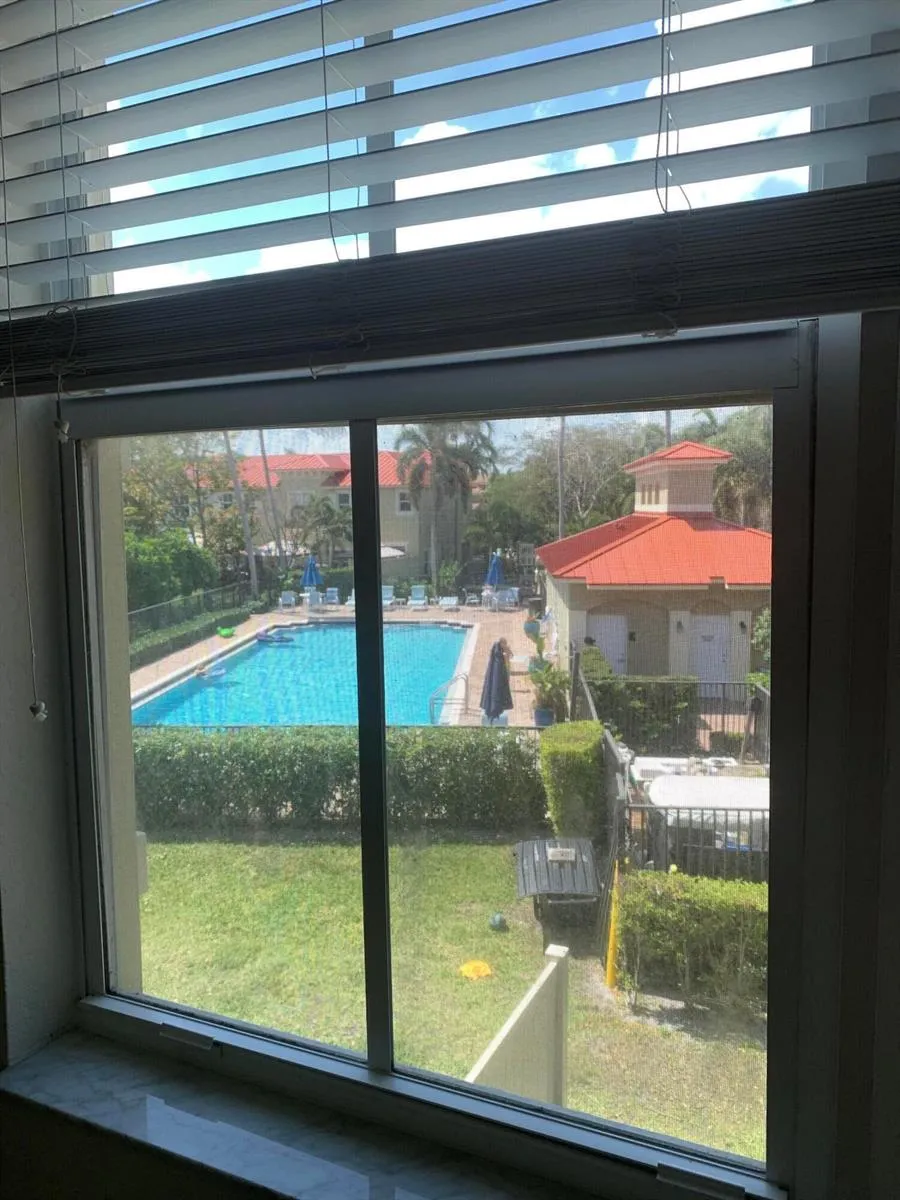 101 Lake Monterey Circle #101 Boynton Beach, FL 33426